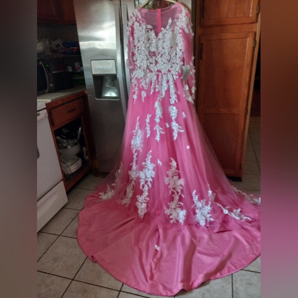 Wedding dress